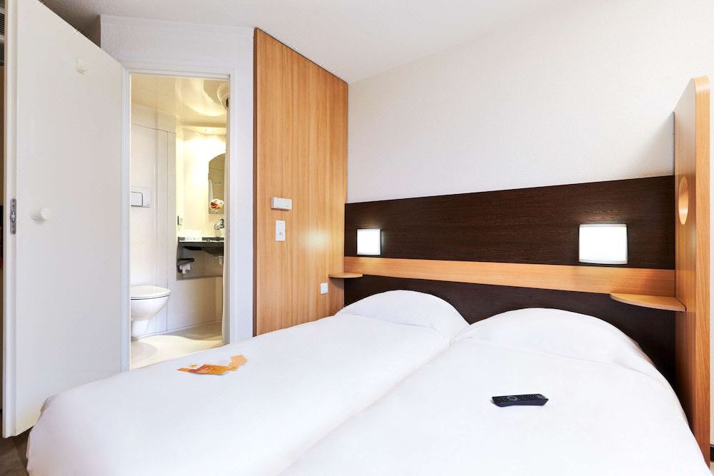 Photo of Bedroom in Ville-la-Grand