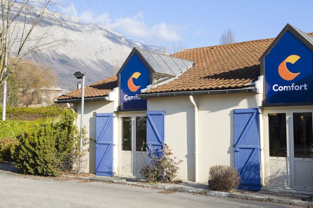 Photo of Buildings in Meylan