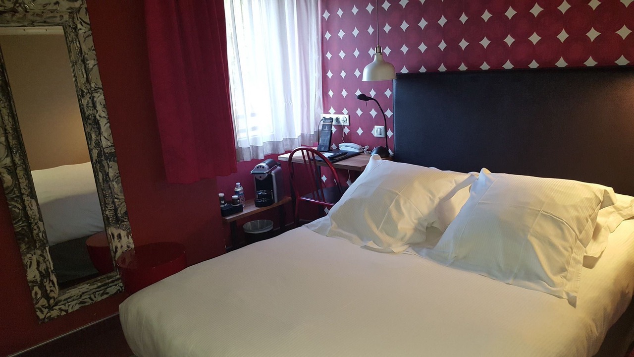 Photo of Bedroom in Besancon Old Town