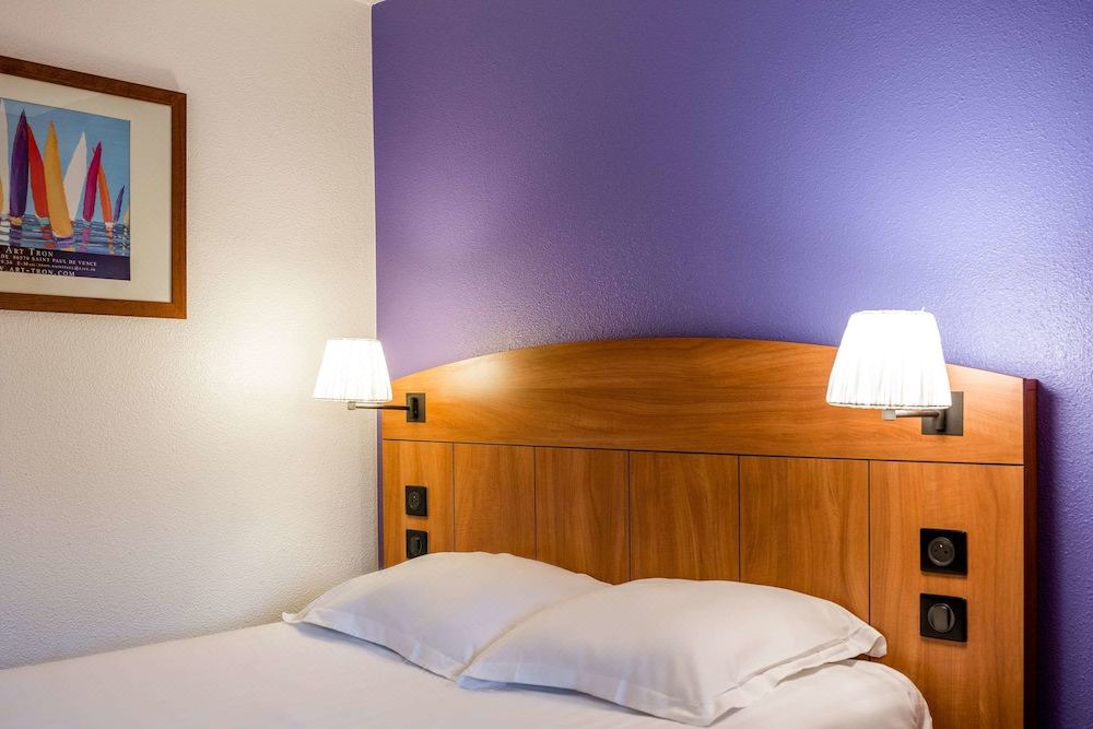 Photo of Bedroom in Meylan