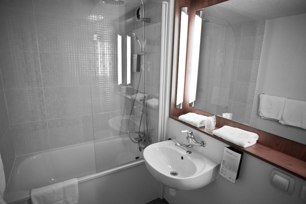 Photo of Bathroom in Bellerive-sur-Allier
