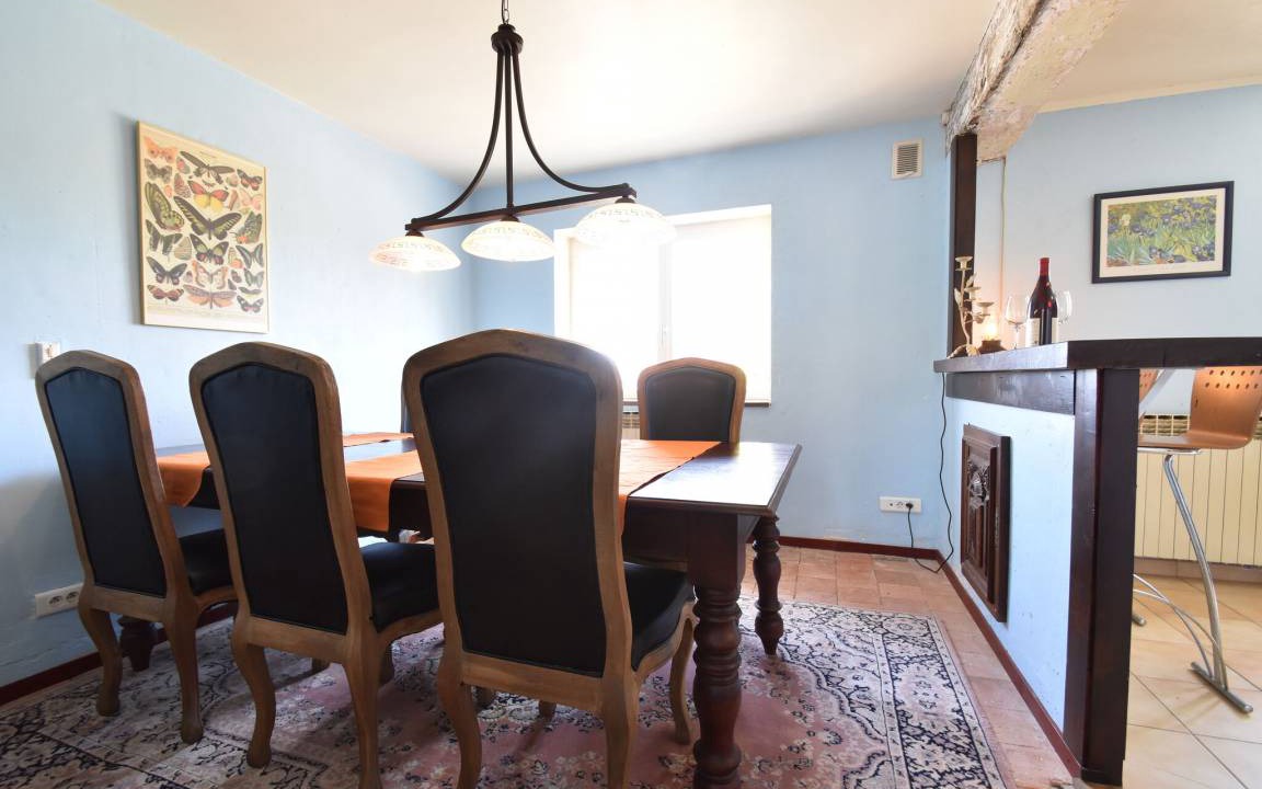 Photo of Livingroom in Grury