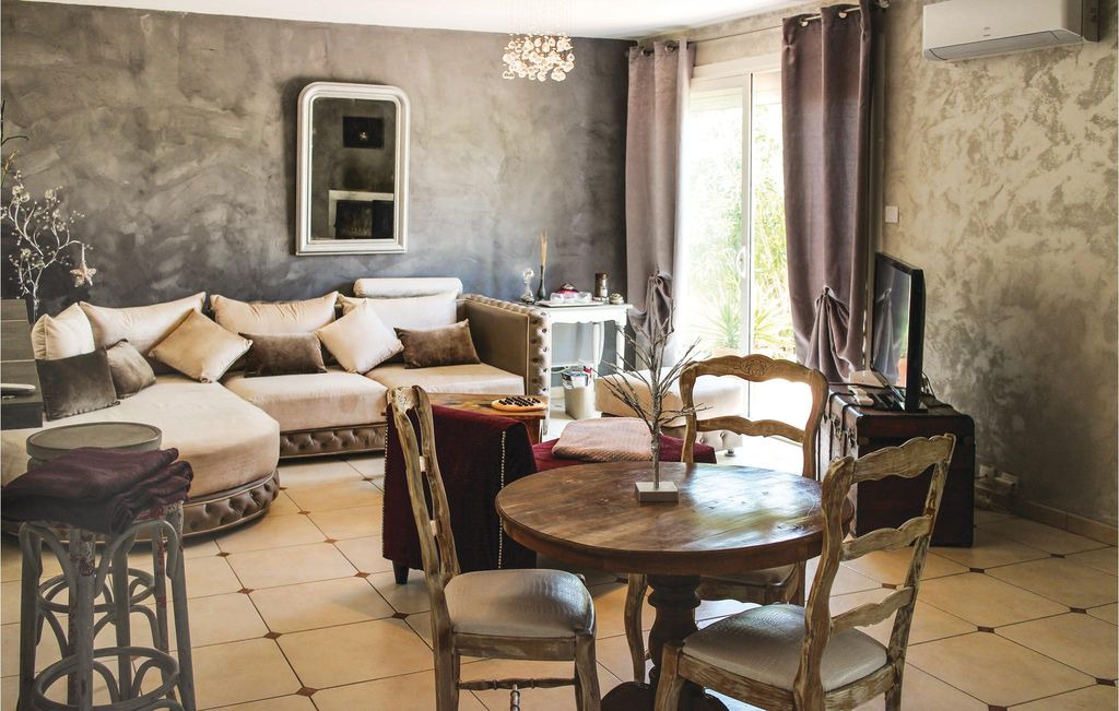 Photo of Livingroom in Donzere