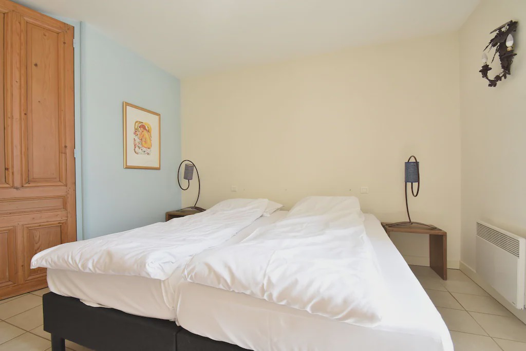 Photo of Bedroom in Chaintre