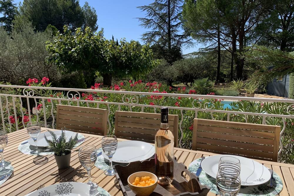 Photo of Patio Balcony in Beaumes-de-Venise