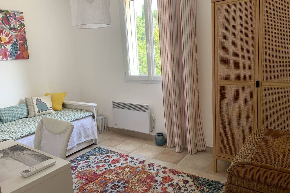 Photo of Others in Beaumes-de-Venise