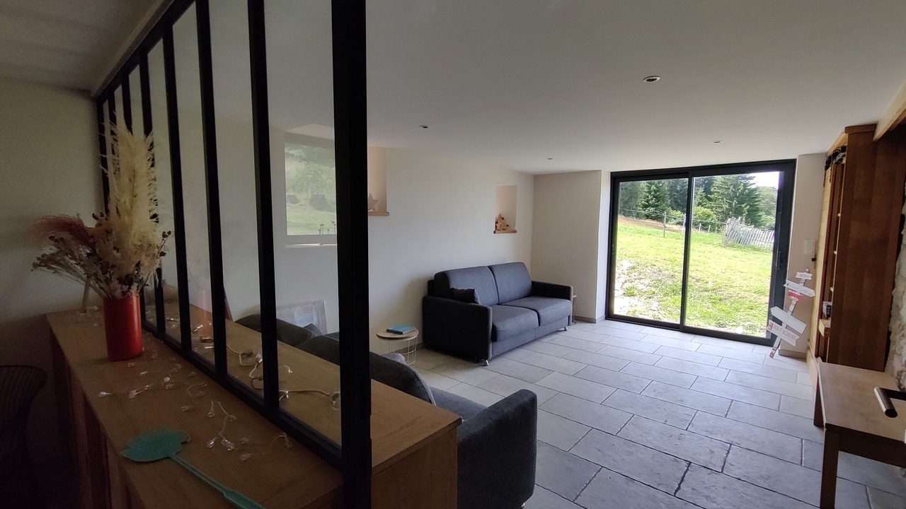 Photo of Livingroom in Longevilles-Mont-d'Or