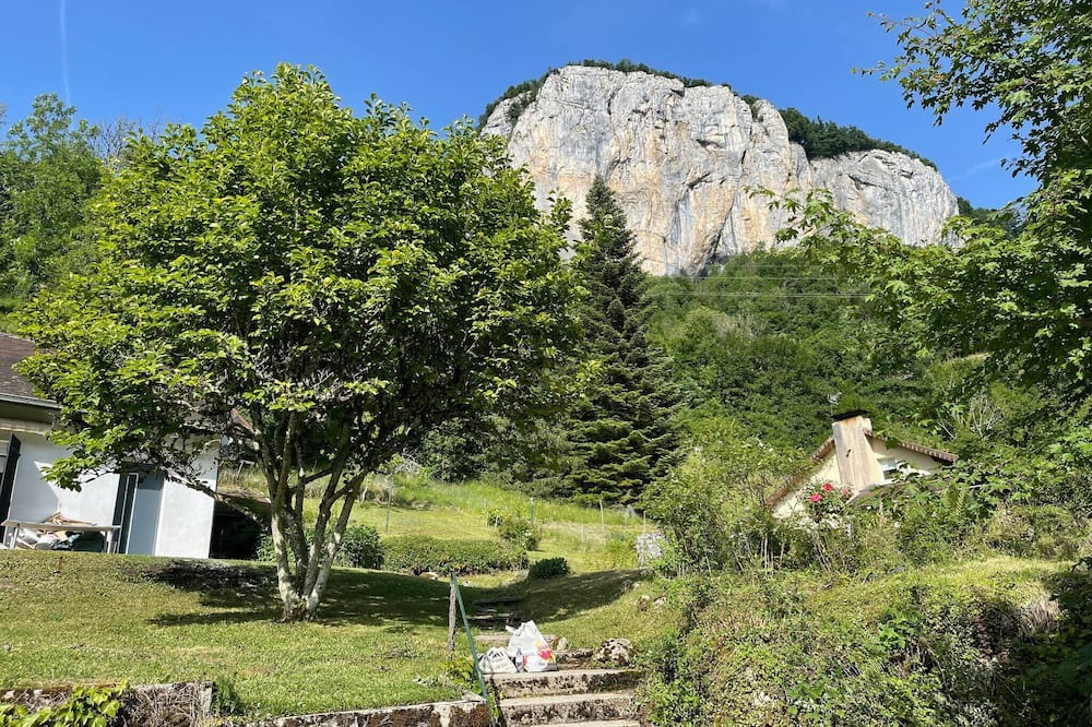 Photo of Outdoor in Mouthier-Haute-Pierre