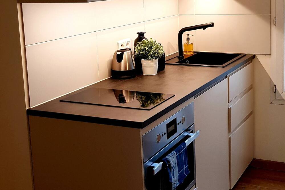 Photo of Kitchen in Louis Bertrand-Mirabeau-Semard
