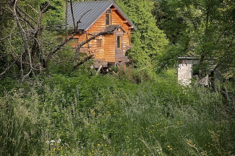Photo of Outdoor in Nans-sous-Sainte-Anne