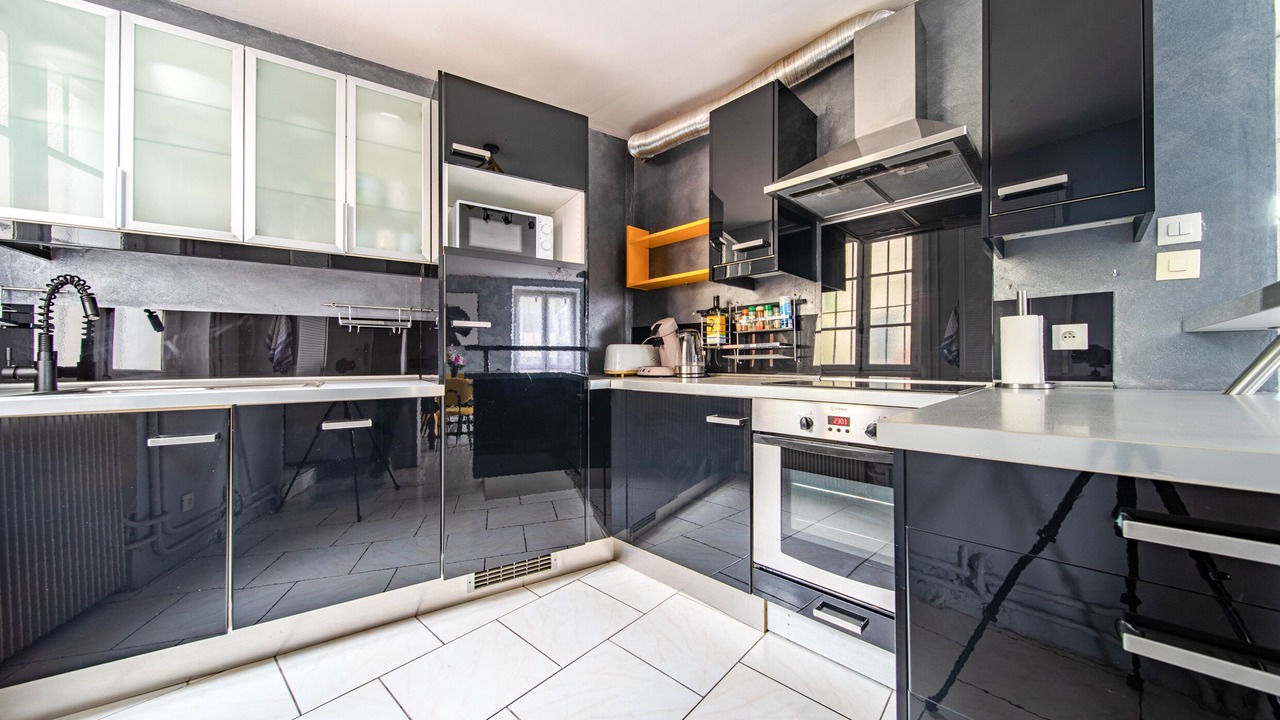 Photo of Kitchen in Saint-Michel-sur-Orge