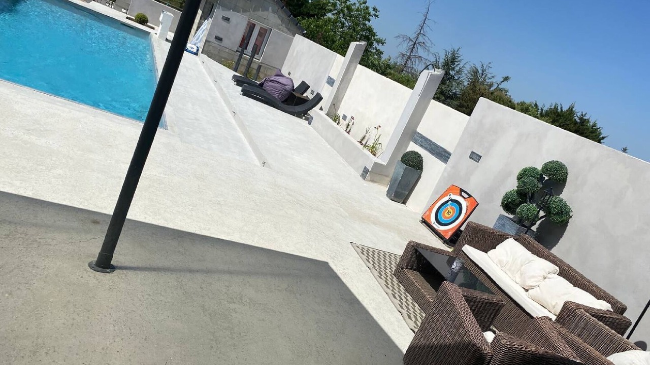 Photo of Outdoor in Saint-Barthelemy-le-Plain
