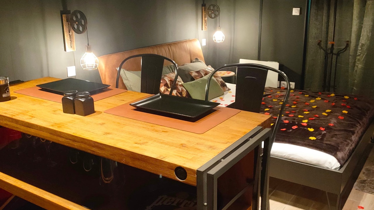 Photo of Bedroom in Illoud