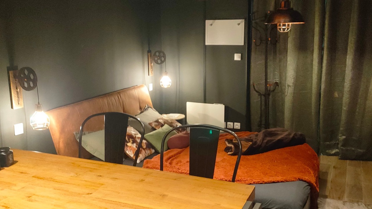 Photo of Bedroom in Illoud