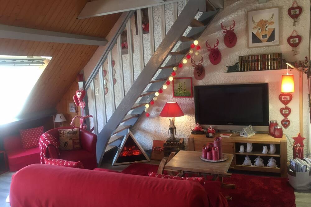 Photo of Livingroom in Curieres
