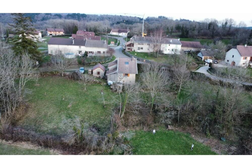 Photo of Outdoor in Augisey