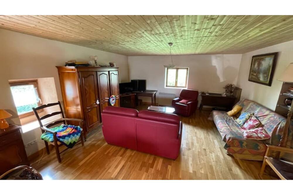 Photo of Livingroom in Augisey