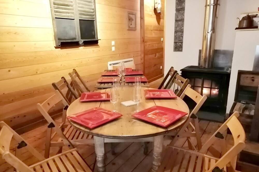 Photo of Livingroom in Cevins