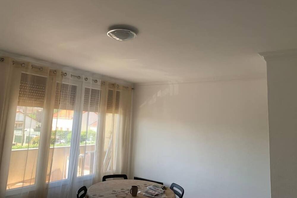 Photo of Bedroom in Vigneux-sur-Seine