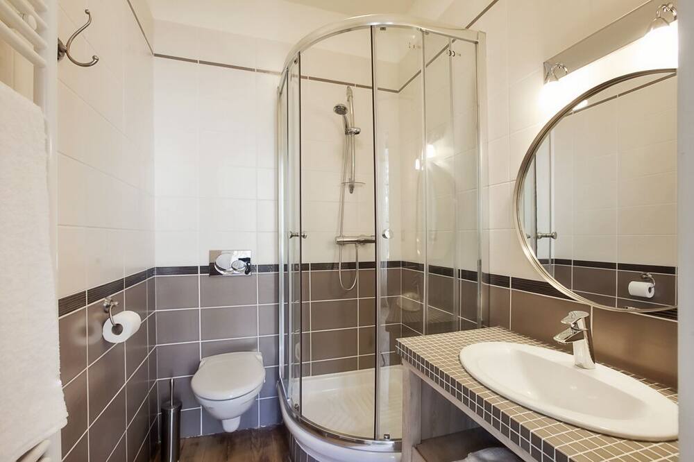 Photo of Bathroom in Lans