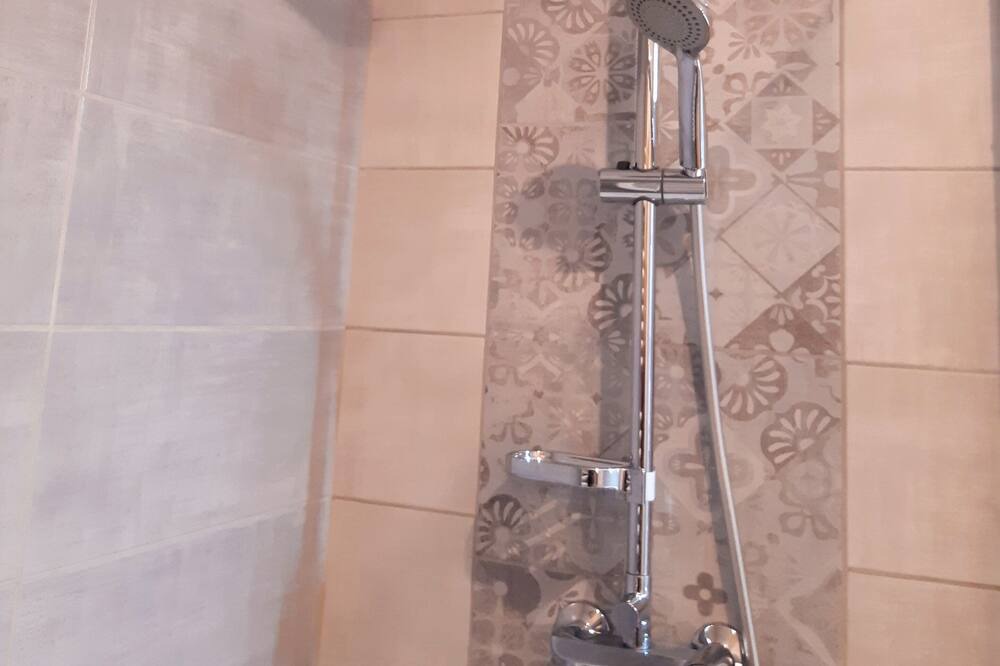 Photo of Bathroom in Aspres-sur-Buech