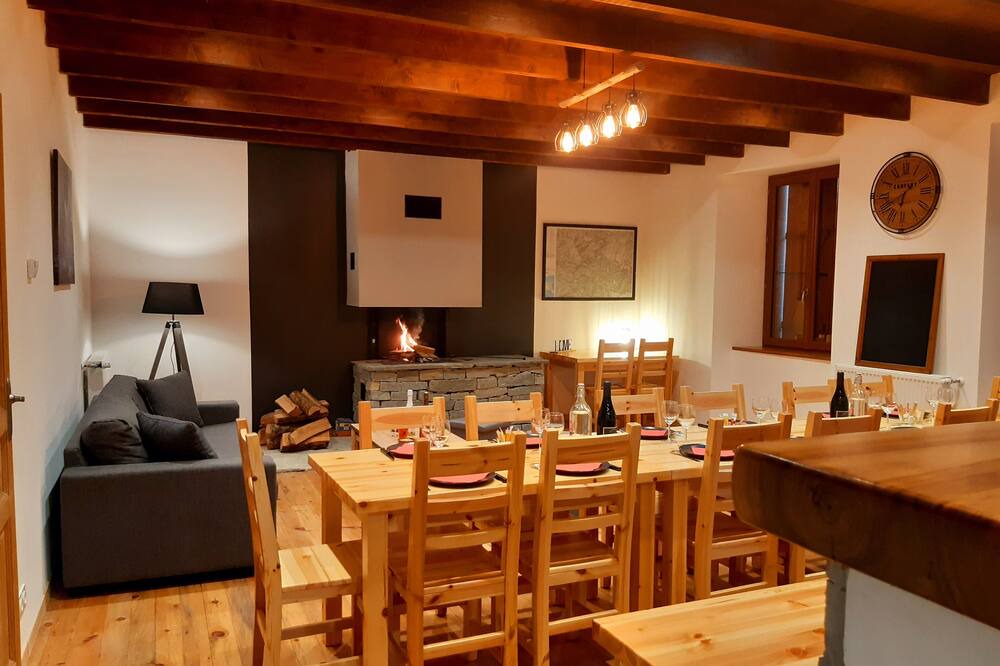 Photo of Livingroom in Aspres-sur-Buech