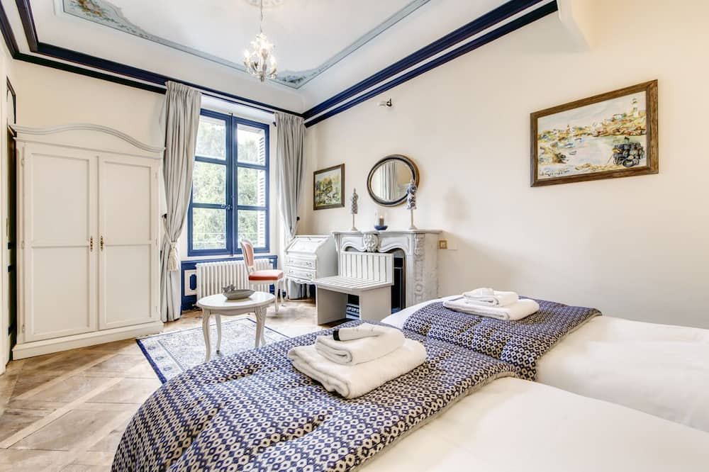 Photo of Bedroom in Vescours