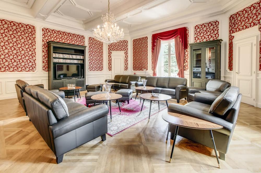 Photo of Livingroom in Vescours
