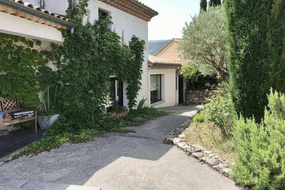 Photo of Outdoor in Dieulefit