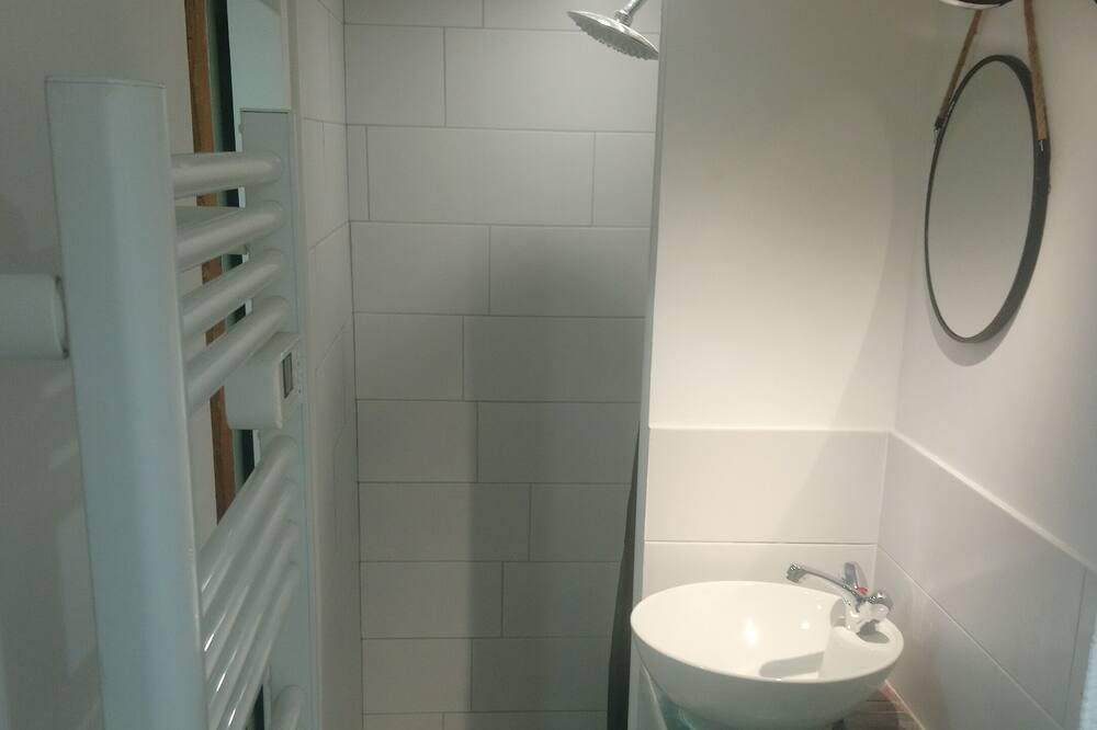 Photo of Bathroom in Taulignan