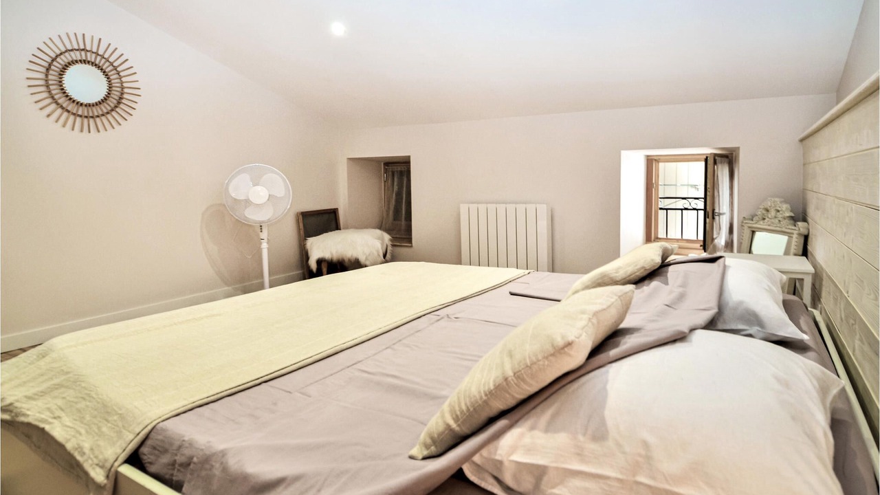 Photo of Bedroom in Saint-Germain