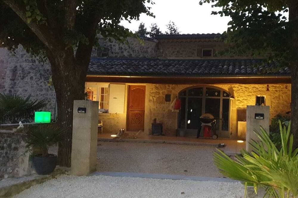 Photo of Outdoor in Chabrillan
