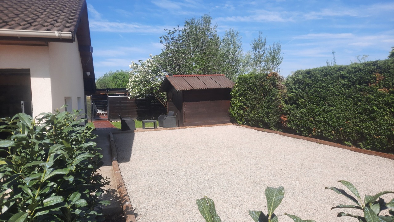 Photo of Outdoor in Nance