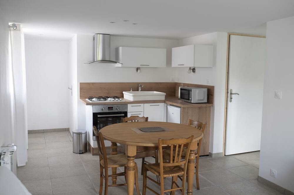 Photo of Kitchen in Dompierre-les-Ormes
