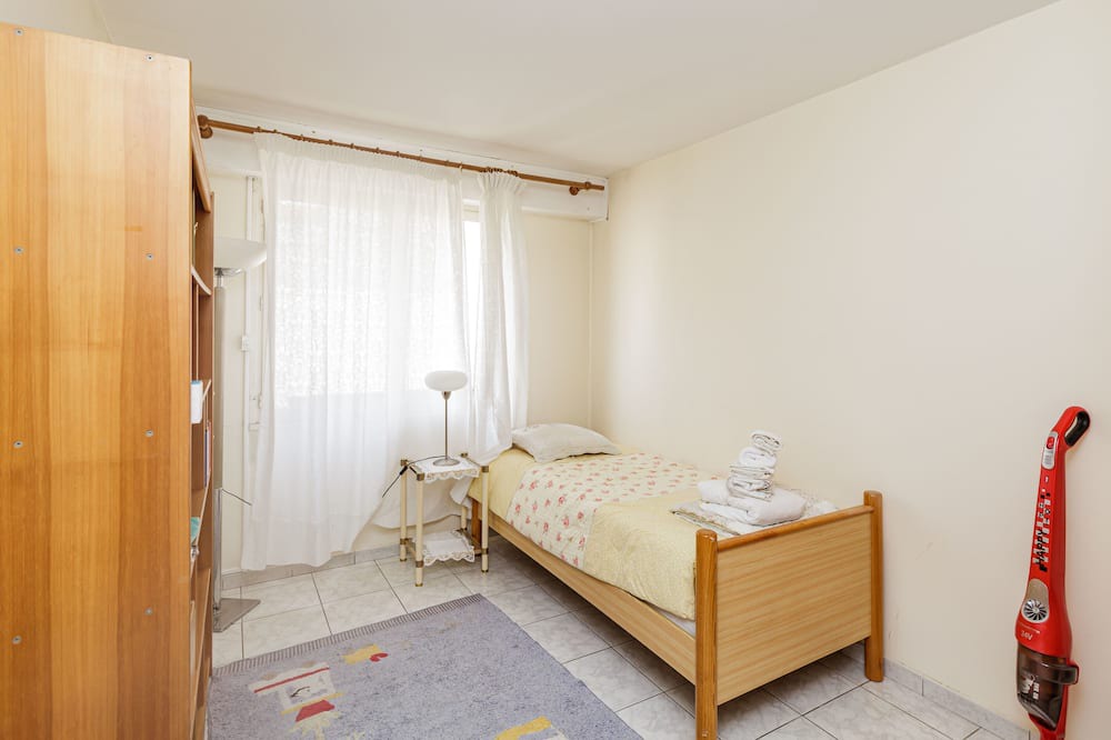 Photo of Bedroom in Charenton-le-Pont