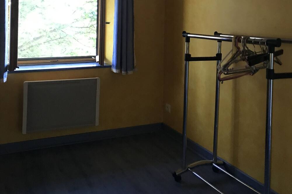 Photo of Bedroom in Saint-Pierre-le-Vieux