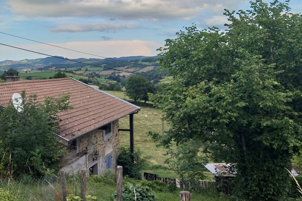 Photo of Outdoor in Saint-Pierre-le-Vieux