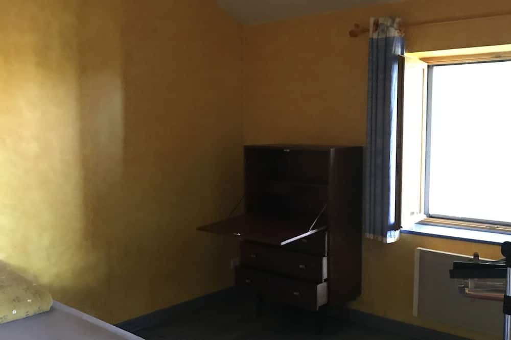 Photo of Bedroom in Saint-Pierre-le-Vieux