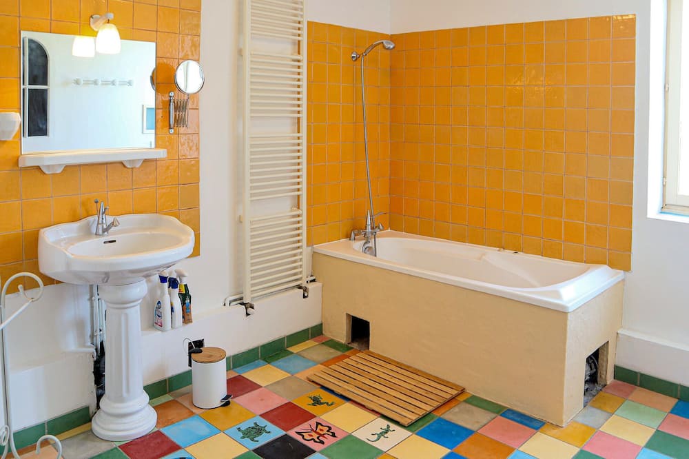 Photo of Bathroom in La Batie-Rolland