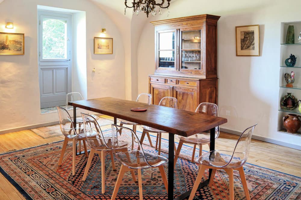 Photo of Bedroom in La Batie-Rolland