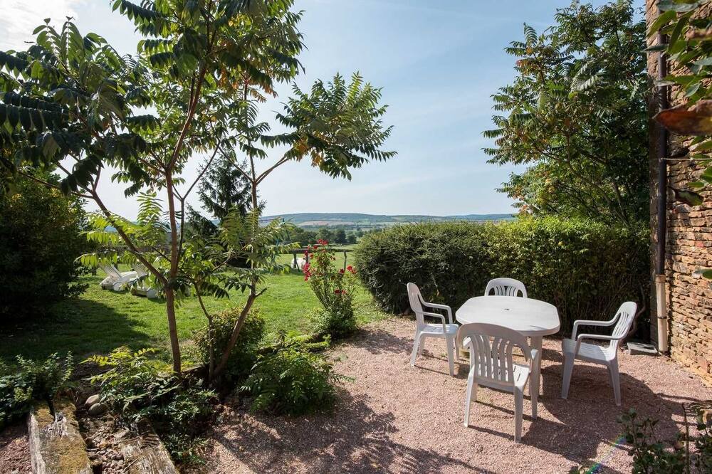 Photo of Patio Balcony in Ameugny