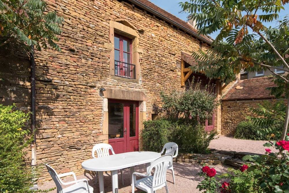 Photo of Patio Balcony in Ameugny