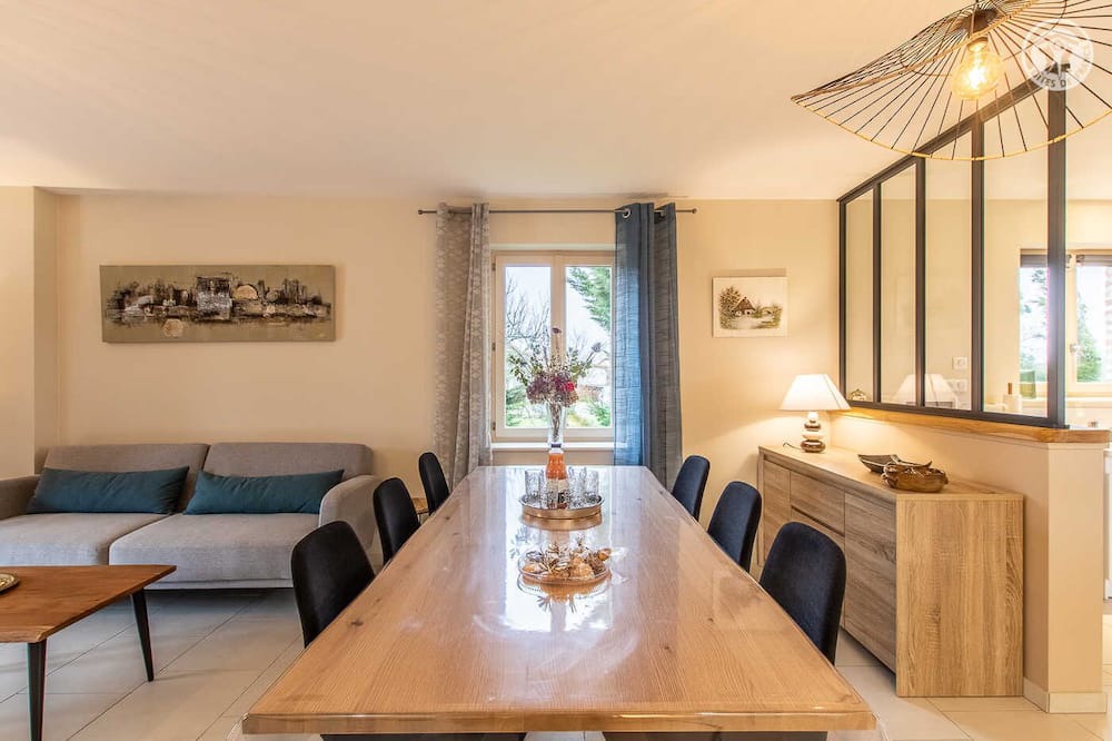 Photo of Livingroom in Saillenard