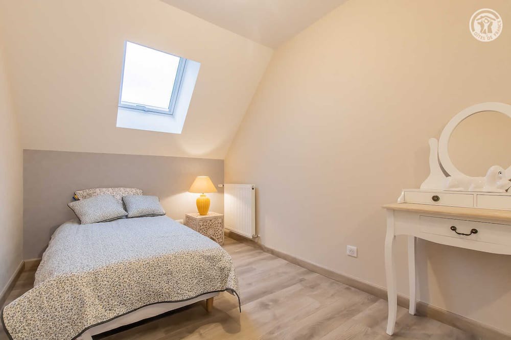 Photo of Bedroom in Saillenard