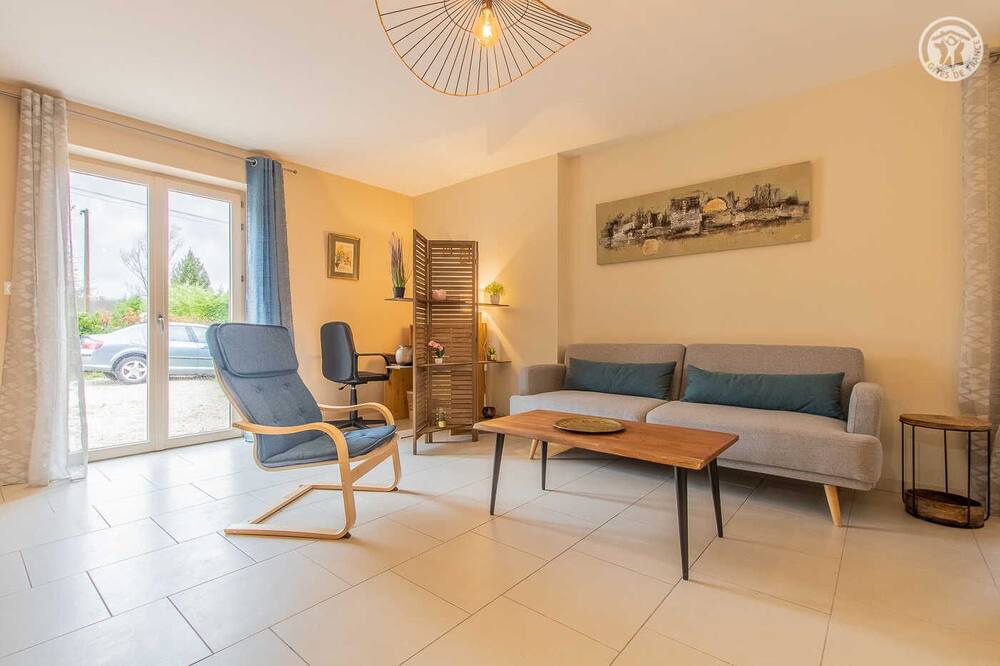 Photo of Livingroom in Saillenard