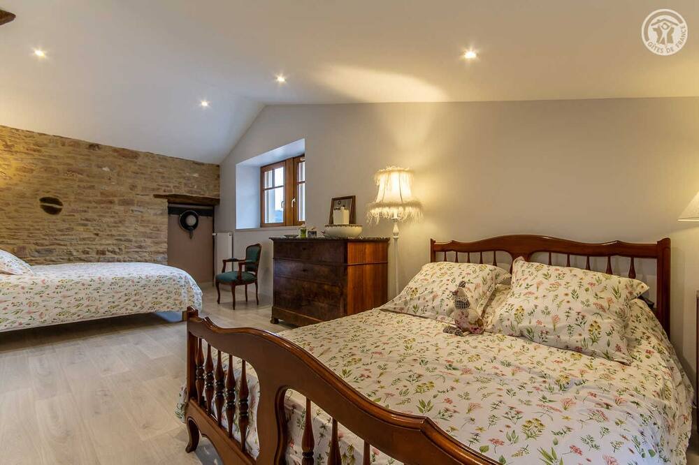 Photo of Bedroom in Solutre-Pouilly