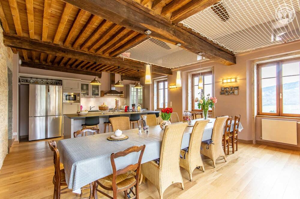 Photo of Kitchen in Solutre-Pouilly