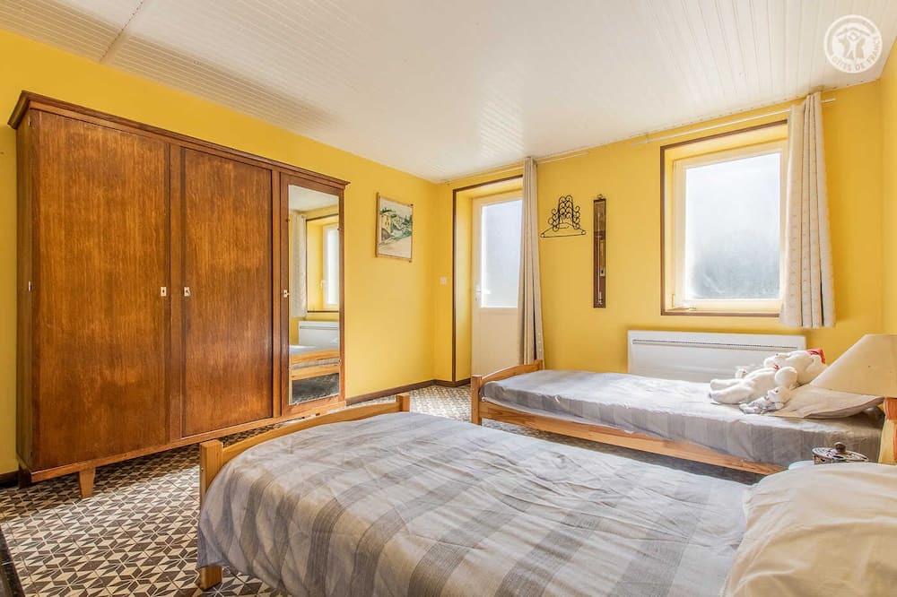 Photo of Bedroom in Marly-sous-Issy