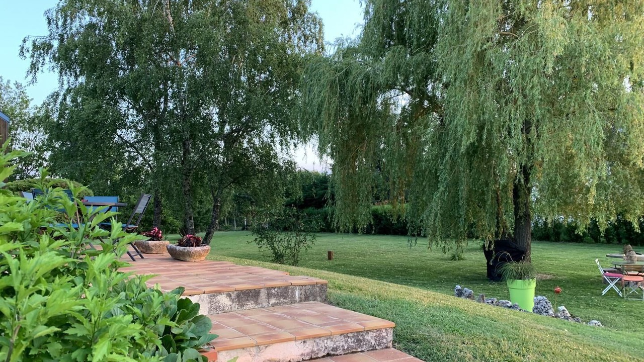 Photo of Outdoor in Saint-Etienne-en-Bresse