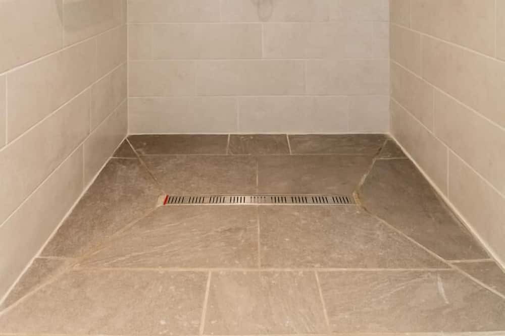 Photo of Bathroom in Pontoux